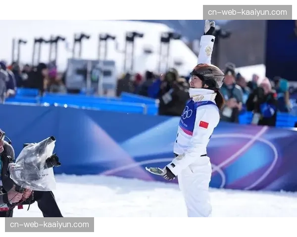 徐梦桃卫冕空中技巧冠军 中国雪上项目战术体系稳定性获验证